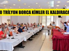 Tarihi mecliste oy kullanacaklar