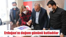 Erdoğan için pasta kestiler