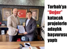 Adaylık dosyasını teslim etti